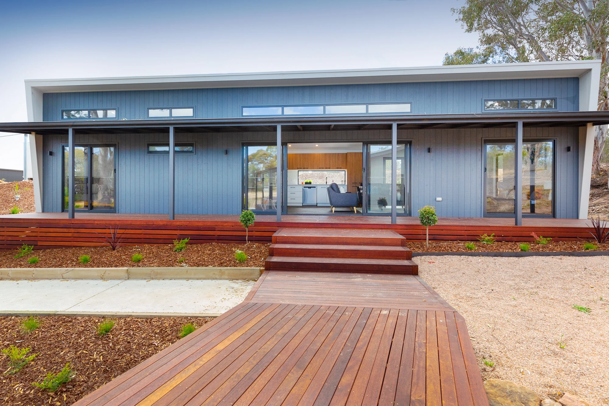 Anchor-Front---web-(1-of-3)-2